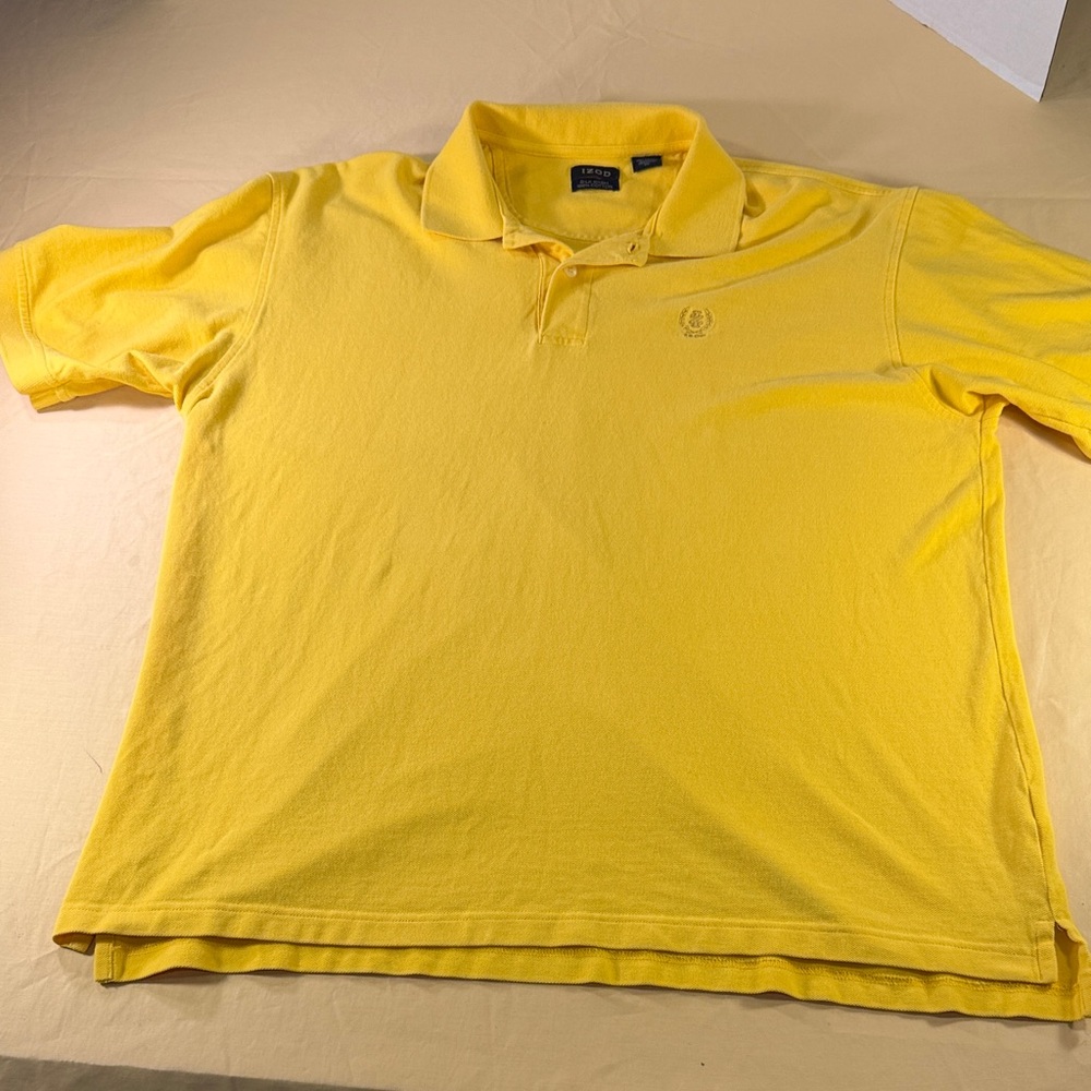 Izod short sleeve yellow polo 100% cotton size extra large